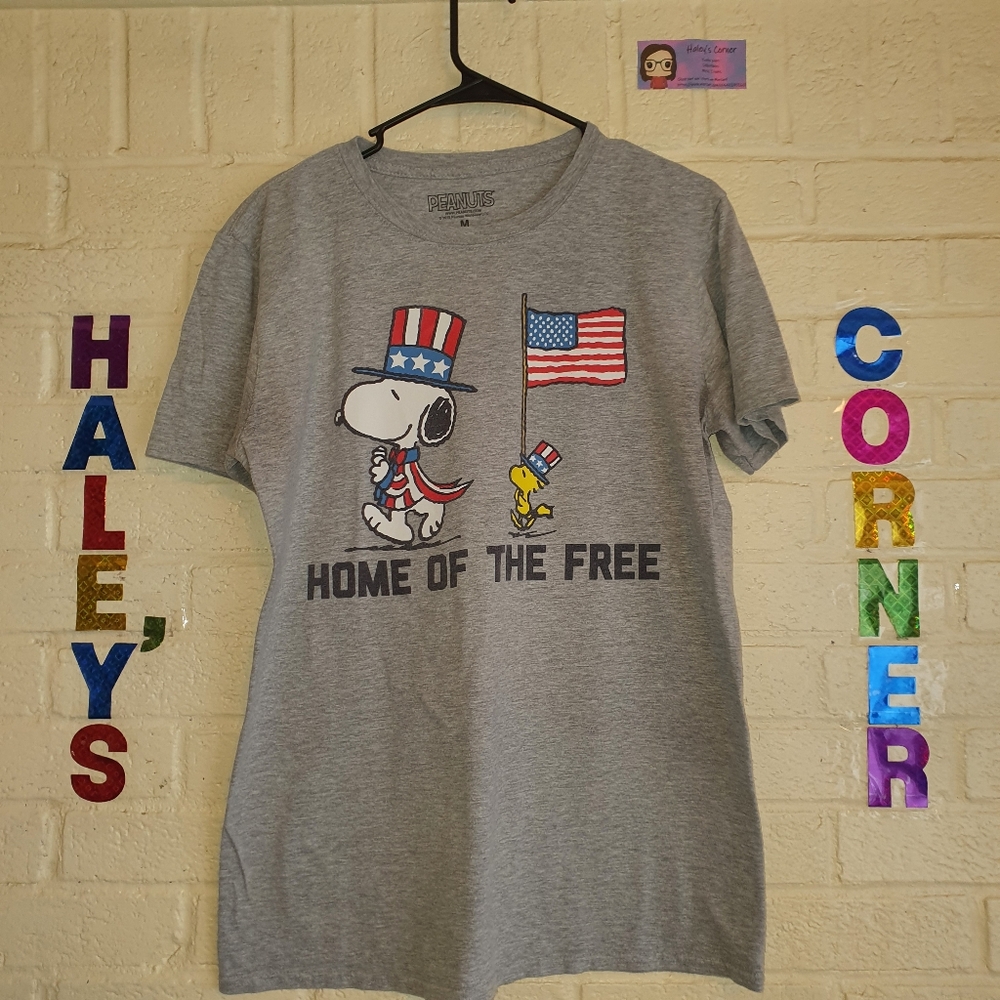 Peanuts Snoopy Men's Home Of The Free Americana Patriotic Graphic T-Shirt Size M